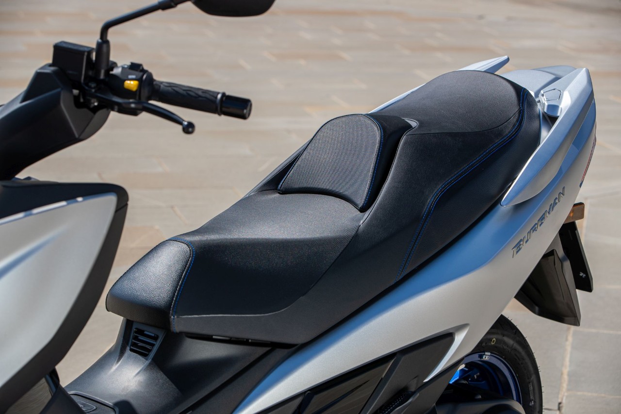 Suzuki Burgman 400: la STORIA continua!